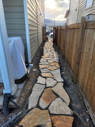 Flagstone pathway outdoor design in Fort Collins